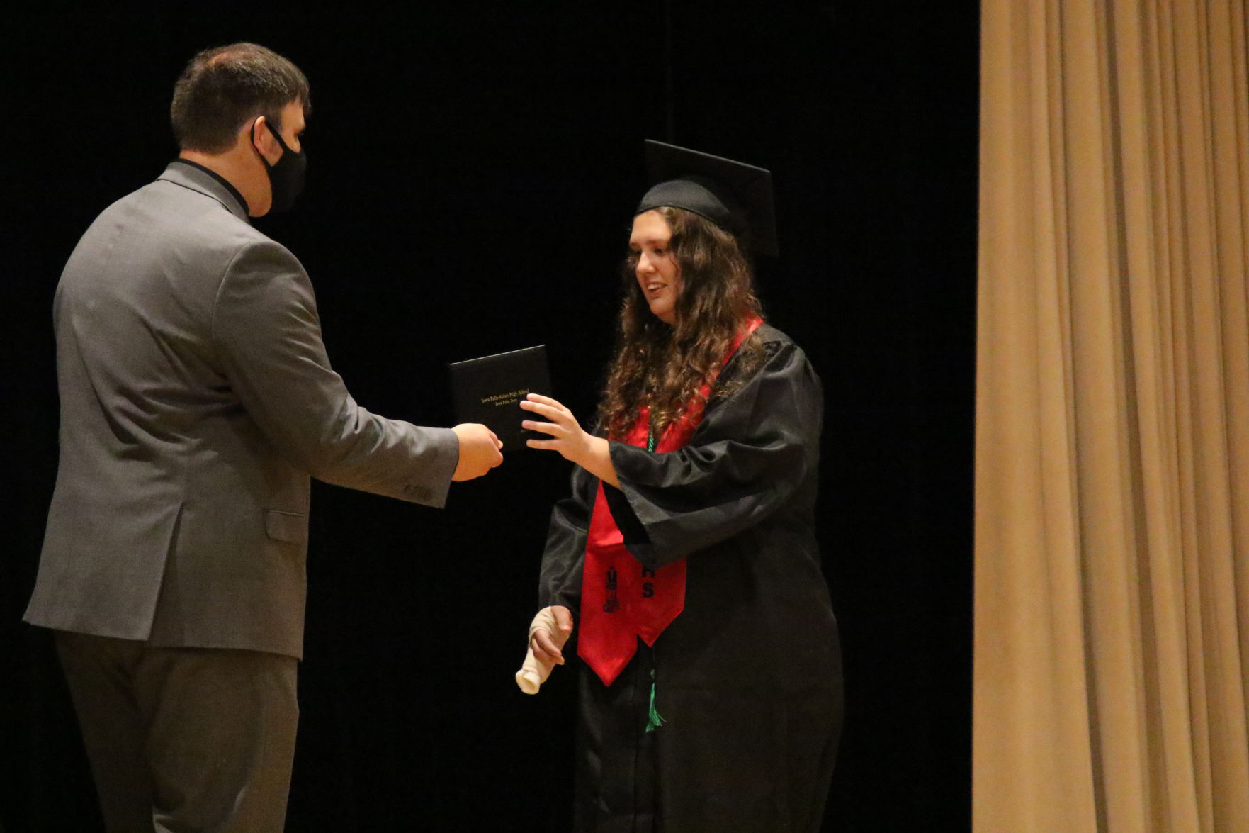 IFA_Grad1738.JPG